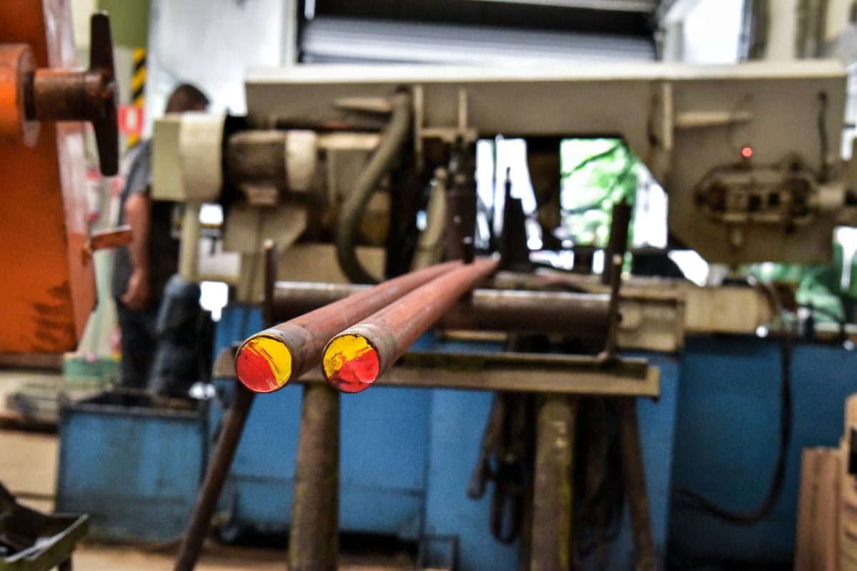 AÇOS ROMAN ® Aços Carbono Especiais SAE 52100, 6150….